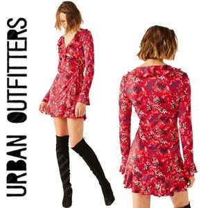 🌟NWT🌟 Urban Outfitters Ruffle Wrap Dress